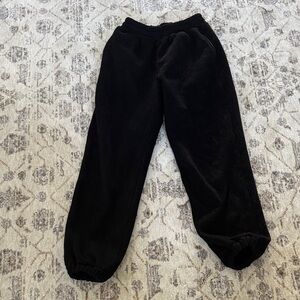 Comfrt Black Fleece Jogger Pants